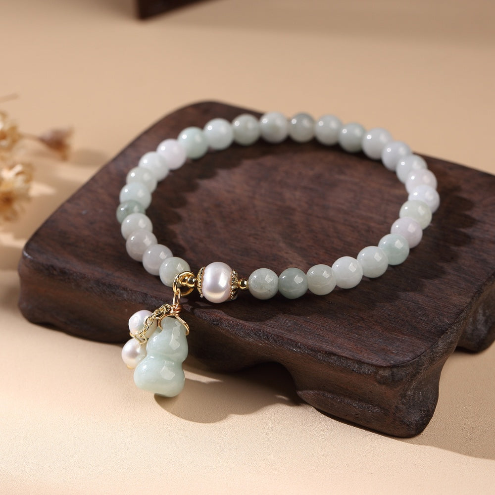 Light Green Jade Wu Lou Amulet Bracelet